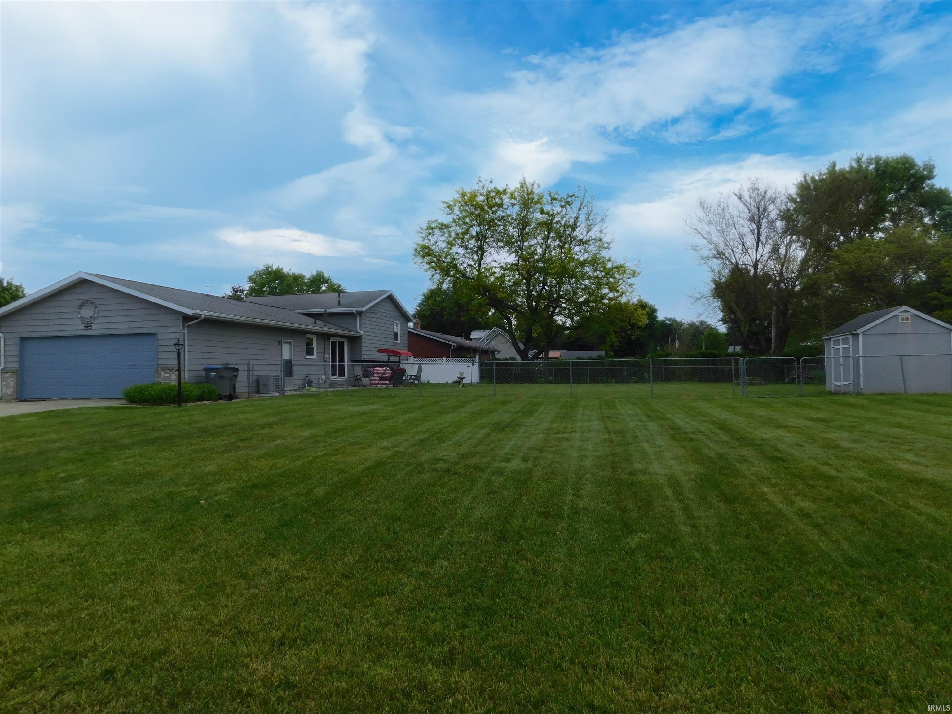 27500 Lamplighter Lane Elkhart IN 46514