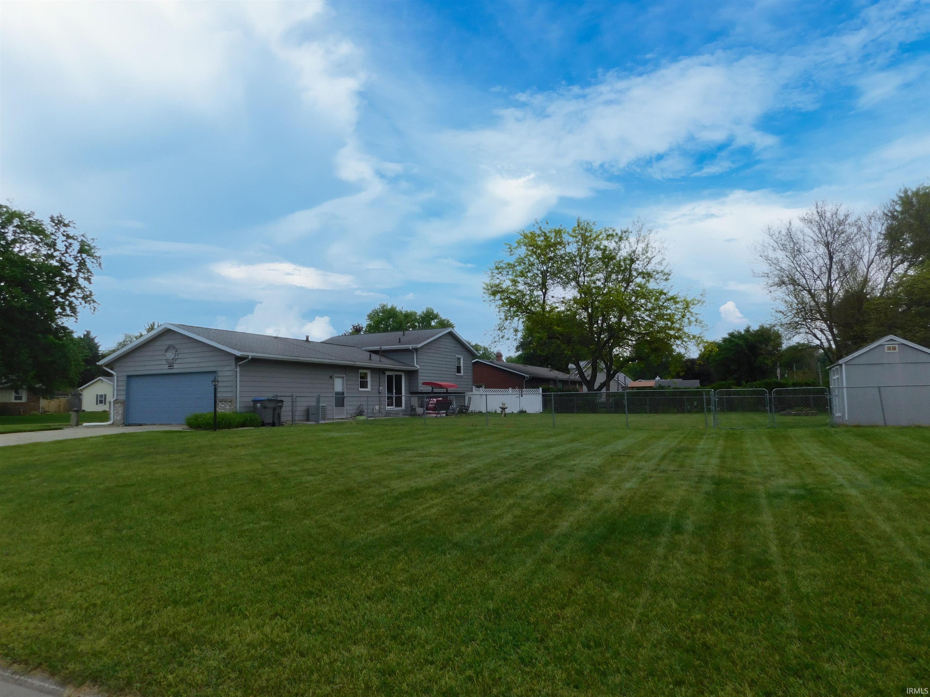27500 Lamplighter Lane Elkhart IN 46514