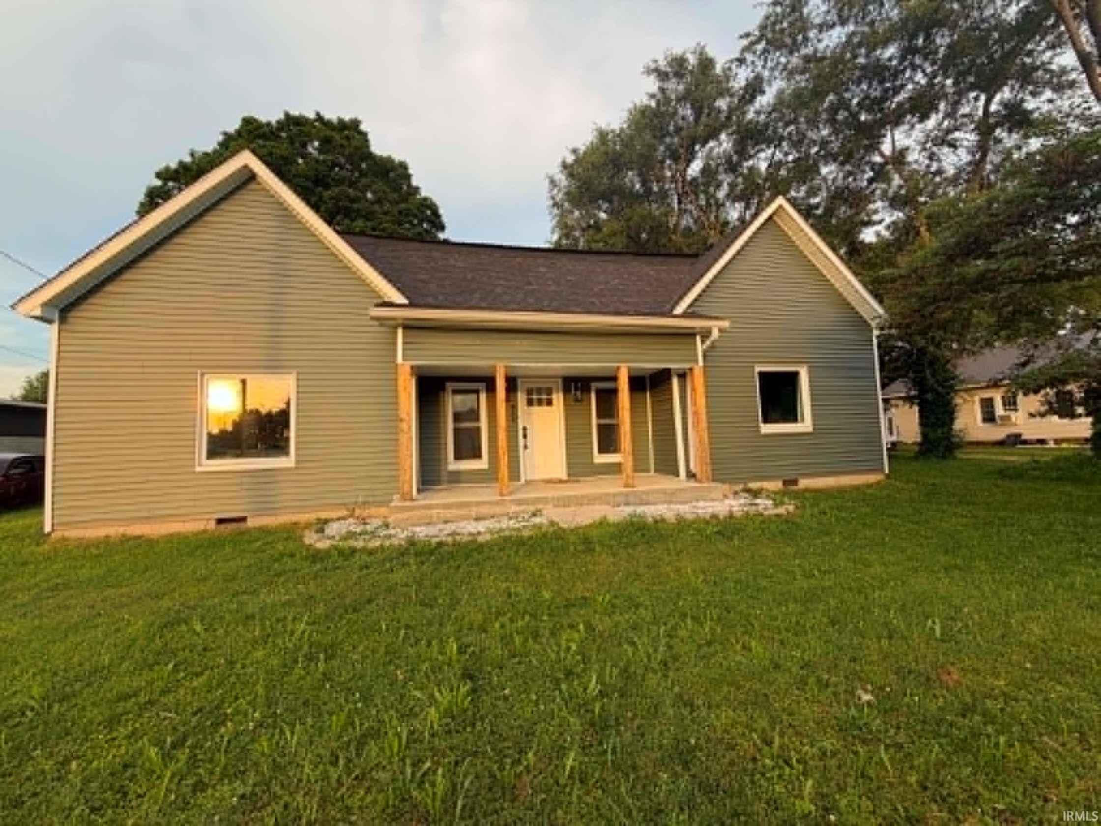 965 S 9th Street Mitchell IN 47446