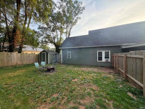 965 S 9th Street Mitchell IN 47446