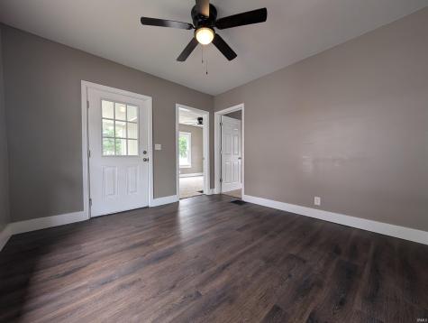 713 S 10 Street Vincennes IN 47591