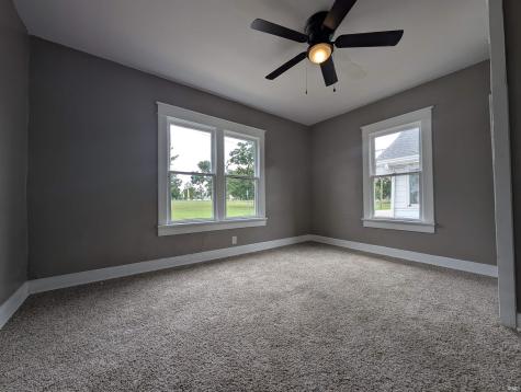 713 S 10 Street Vincennes IN 47591
