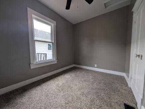 713 S 10 Street Vincennes IN 47591