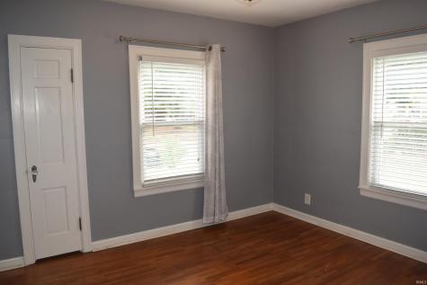 2154 E Gum Street Evansville IN 47714