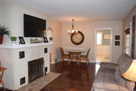 2154 E Gum Street Evansville IN 47714