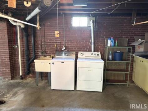 3336 Wimberg Avenue Evansville IN 47720