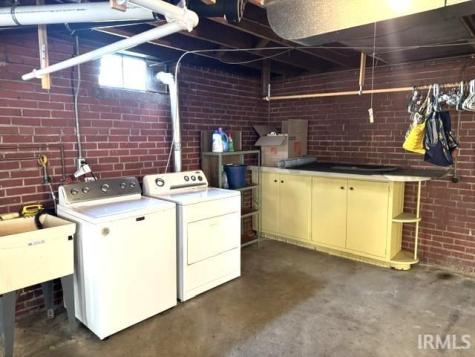 3336 Wimberg Avenue Evansville IN 47720