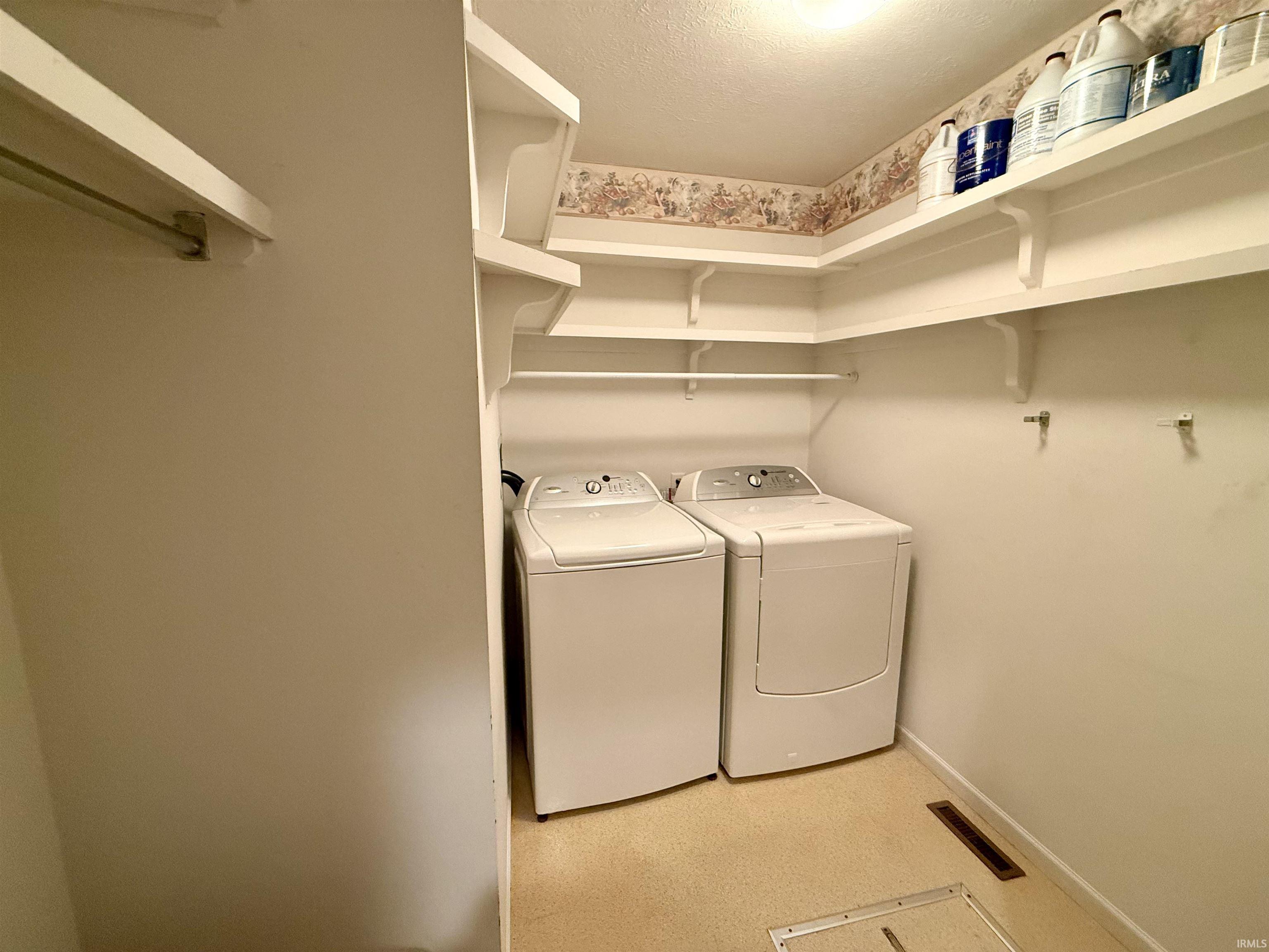7 Salem Court Elkhart IN 46514