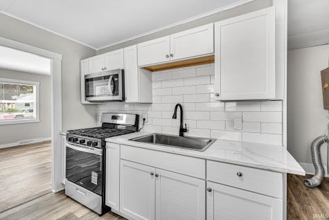 105 N Wellington Street South Bend IN 46619