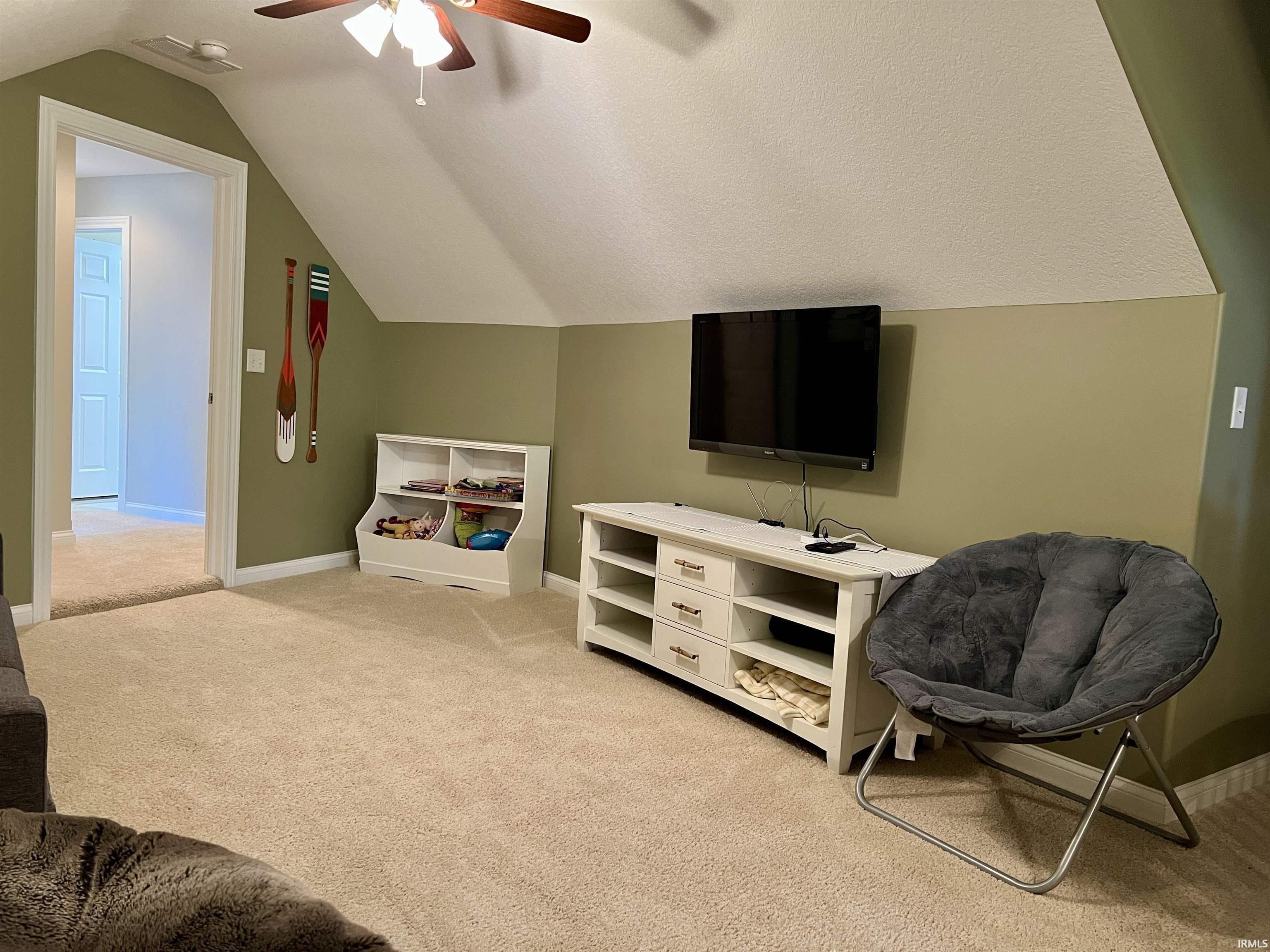 1620 Colonial Drive Rochester IN 46975