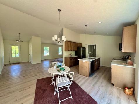 9505 W Arch Street Yorktown IN 47396