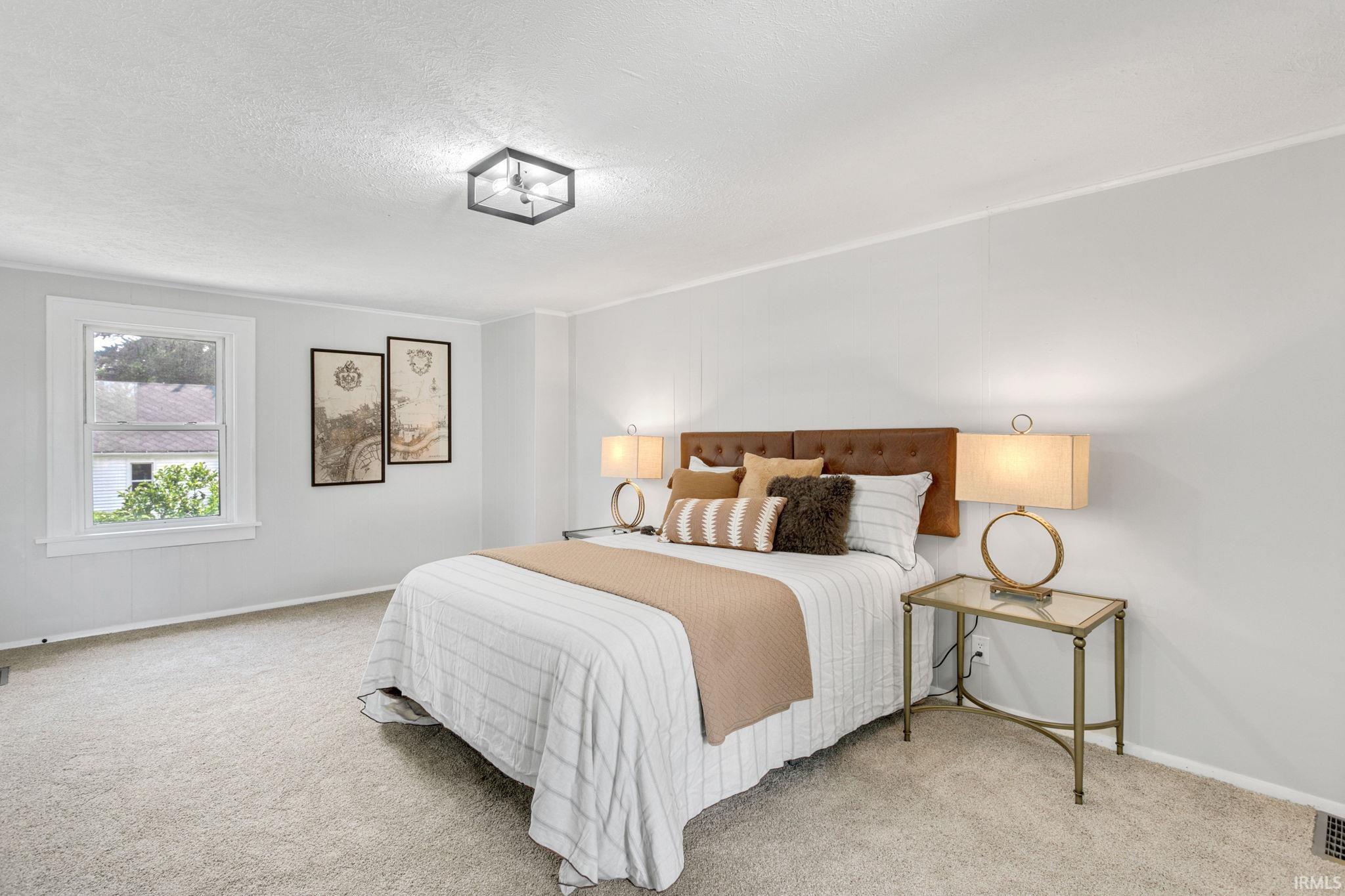 105 E Jennings Avenue South Bend IN 46614