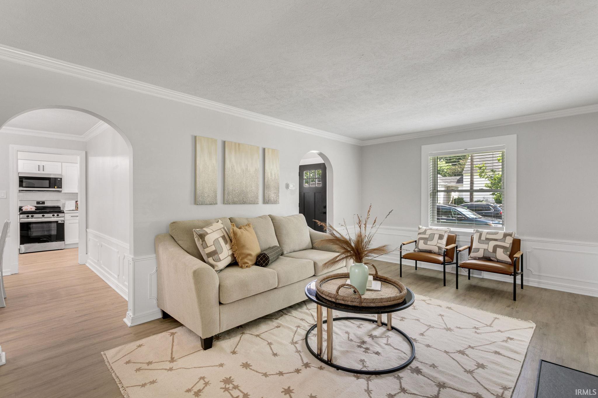 105 E Jennings Avenue South Bend IN 46614