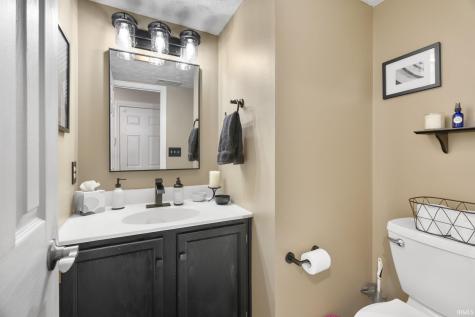 1629 Tabor Court Lafayette IN 47909
