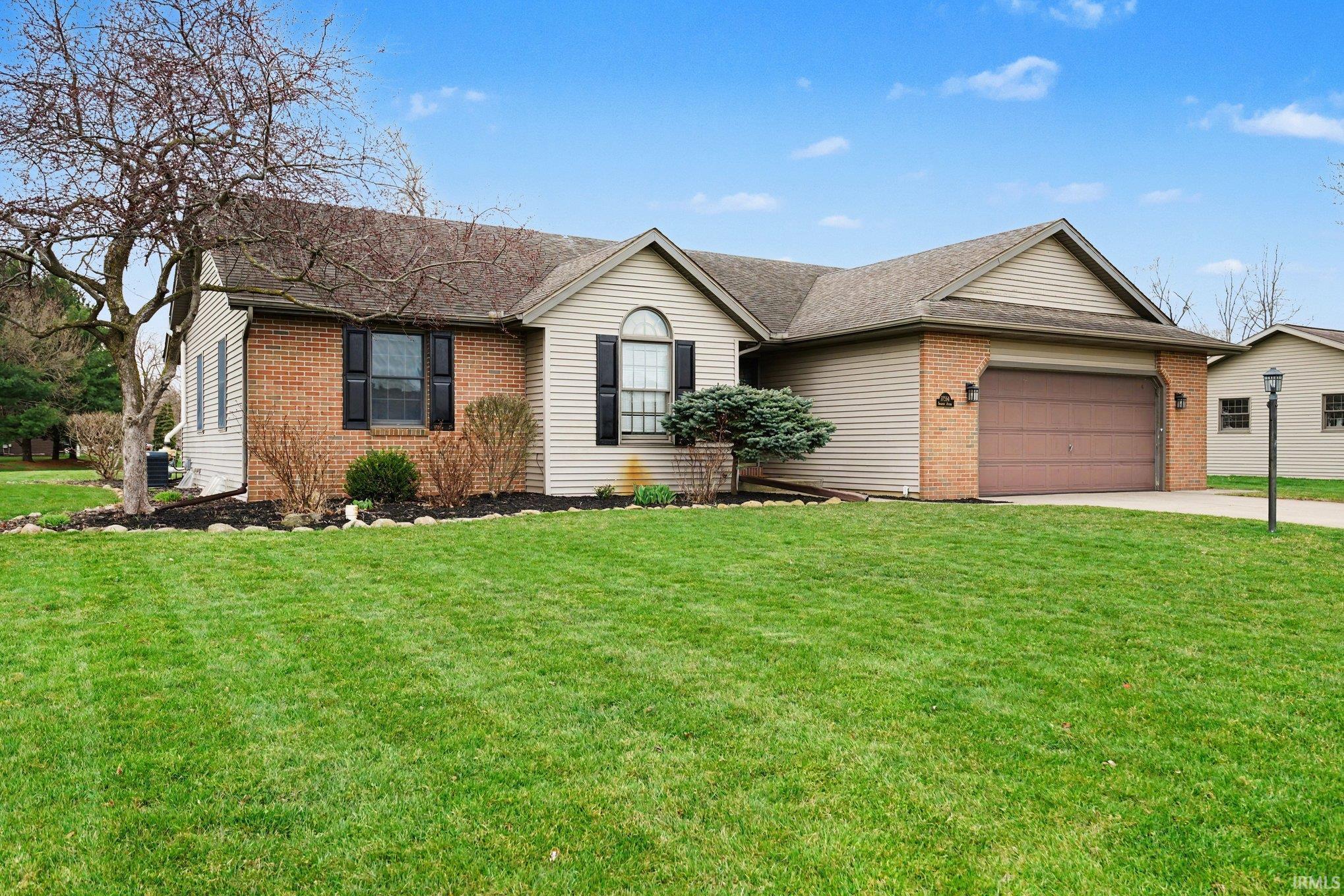 17556 Shannon Avenue Goshen IN 46526