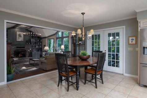 2919 Covington Hollow Trail Fort Wayne IN 46804