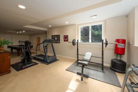 2919 Covington Hollow Trail Fort Wayne IN 46804