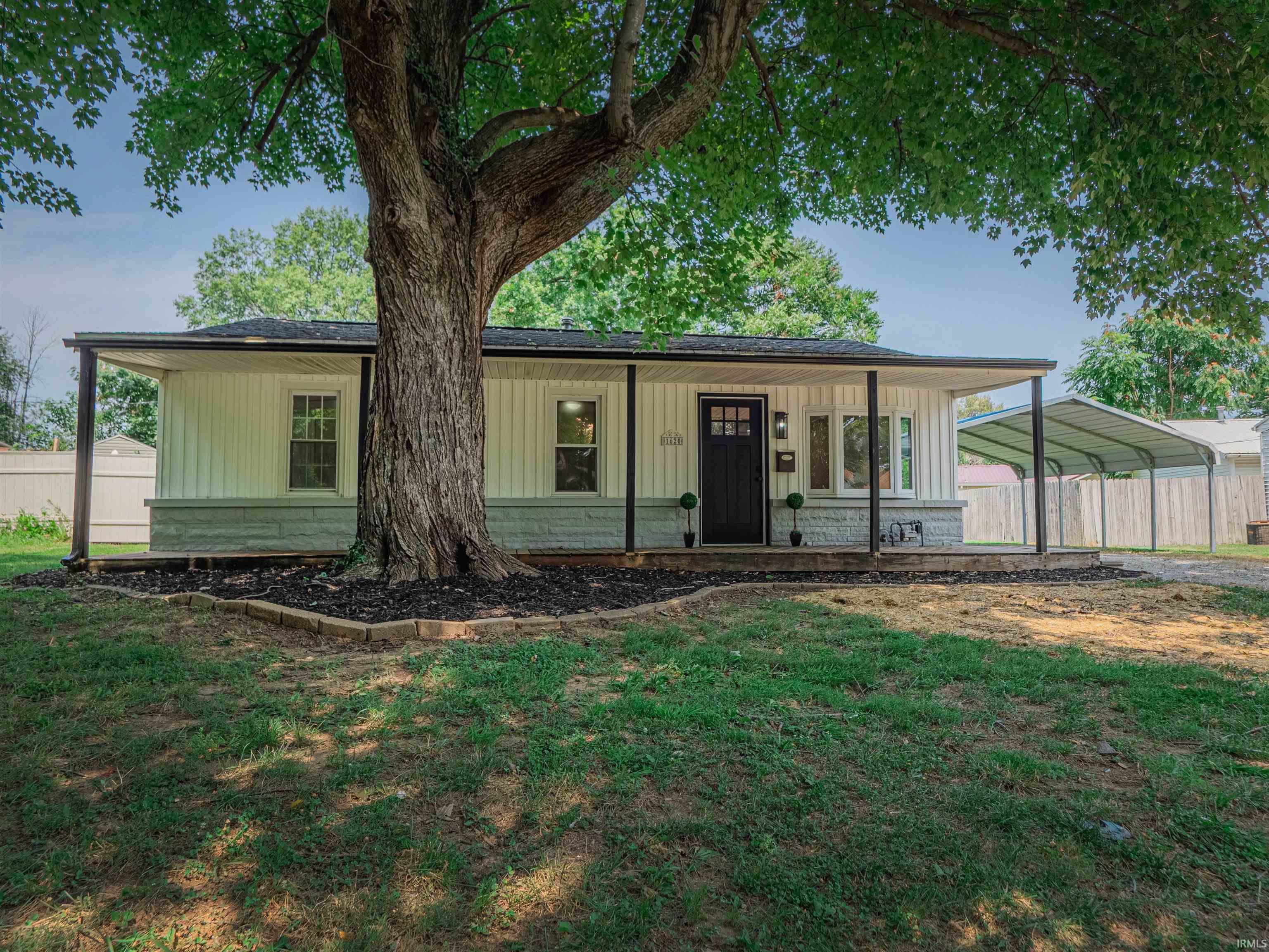 1620 Shelby Avenue Evansville IN 47714