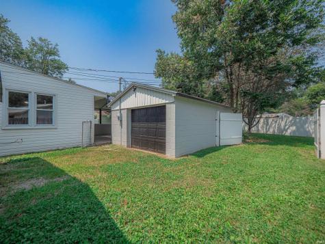 1620 Shelby Avenue Evansville IN 47714