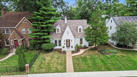 1711 E Lasalle Avenue South Bend IN 46617