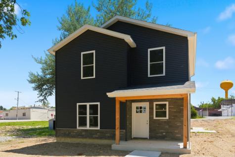206 W Lincoln Street Ashley IN 46705