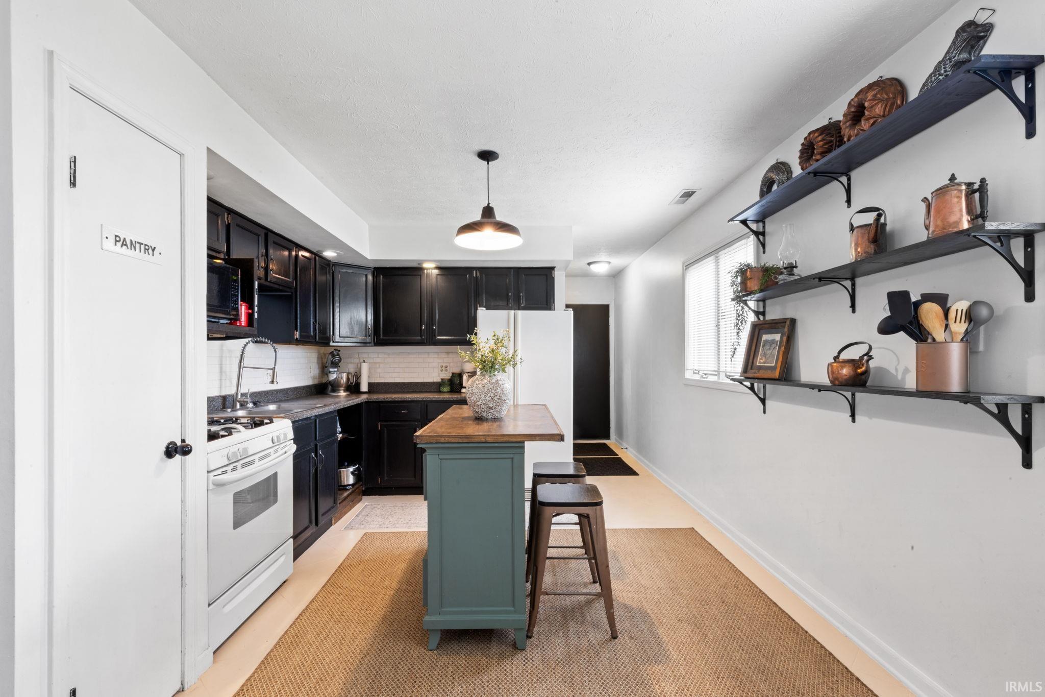 15363 Montecito Drive Granger IN 46530