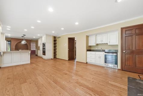10727 Country Wood Trail Fort Wayne IN 46845