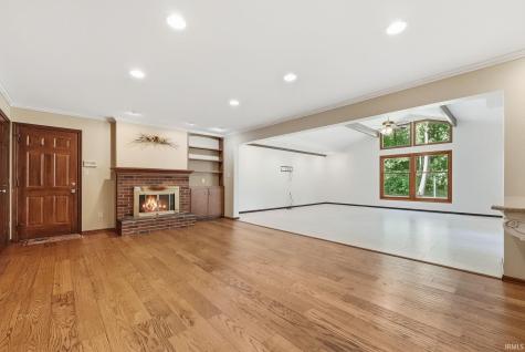 10727 Country Wood Trail Fort Wayne IN 46845