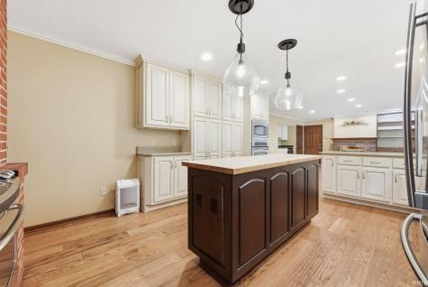 10727 Country Wood Trail Fort Wayne IN 46845