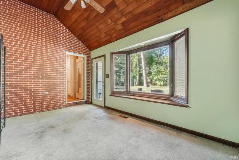 10727 Country Wood Trail Fort Wayne IN 46845