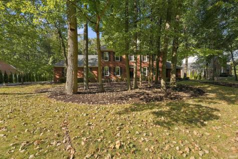 10727 Country Wood Trail Fort Wayne IN 46845