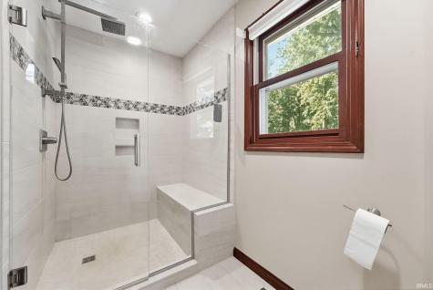 10727 Country Wood Trail Fort Wayne IN 46845