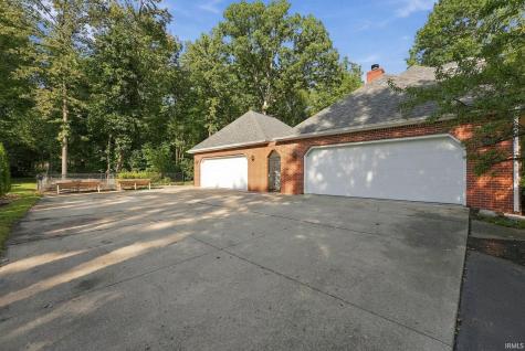 10727 Country Wood Trail Fort Wayne IN 46845
