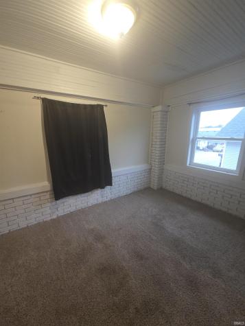 1028 R Street Bedford IN 47421
