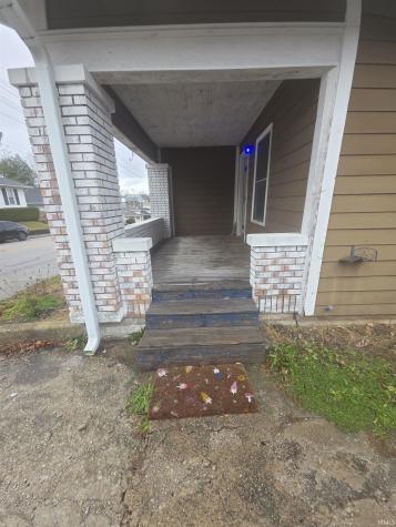 1028 R Street Bedford IN 47421