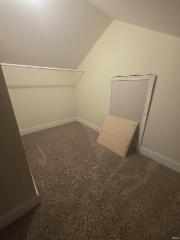 1028 R Street Bedford IN 47421