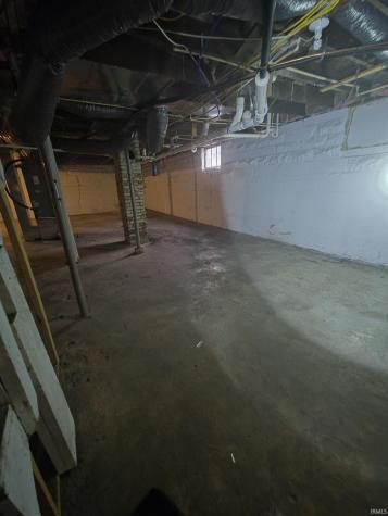 1028 R Street Bedford IN 47421