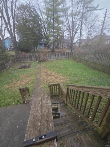 1028 R Street Bedford IN 47421
