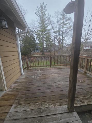 1028 R Street Bedford IN 47421