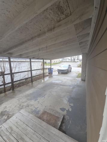 1028 R Street Bedford IN 47421