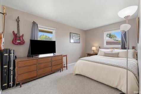 6929 Plumtree Court Fort Wayne IN 46825
