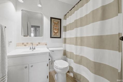 6929 Plumtree Court Fort Wayne IN 46825