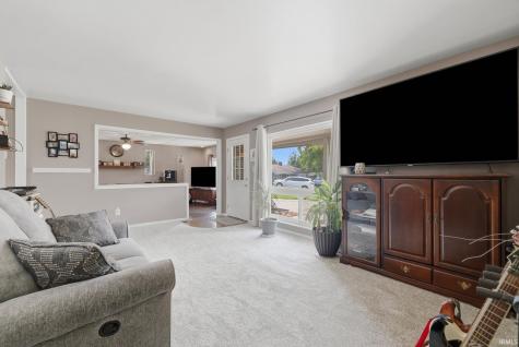 6929 Plumtree Court Fort Wayne IN 46825