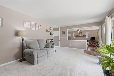 6929 Plumtree Court Fort Wayne IN 46825