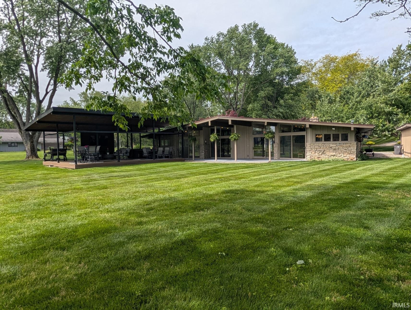 51902 Meadow Creek Drive Elkhart IN 46514