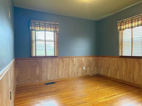 626 E Elnora Street Odon IN 47562