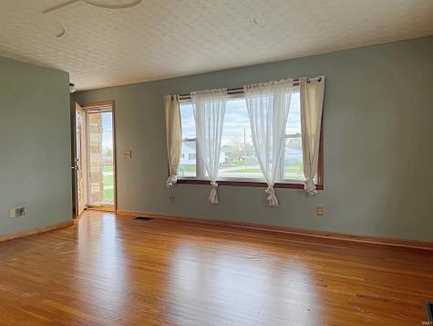 626 E Elnora Street Odon IN 47562