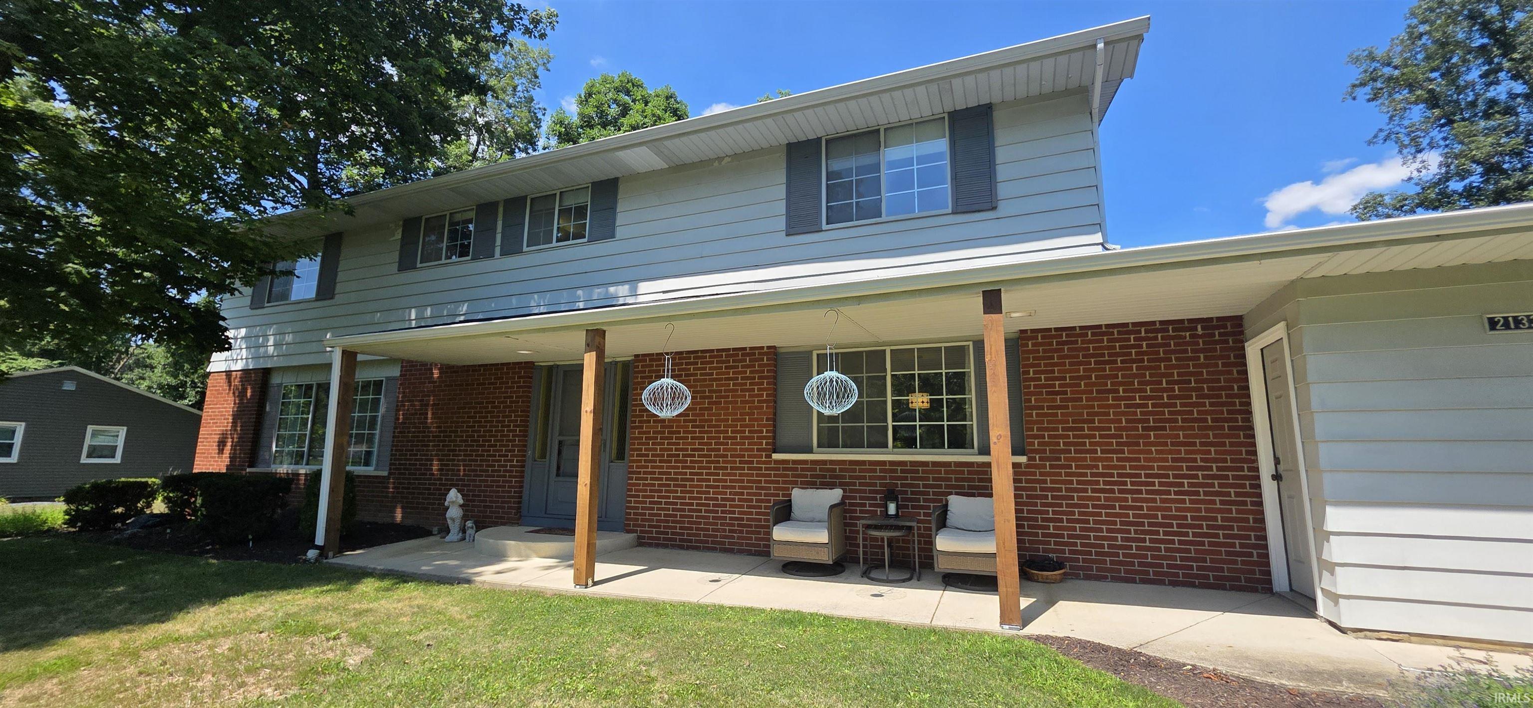 2133 Beechmont Drive Fort Wayne IN 46825