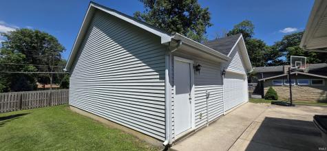 2133 Beechmont Drive Fort Wayne IN 46825