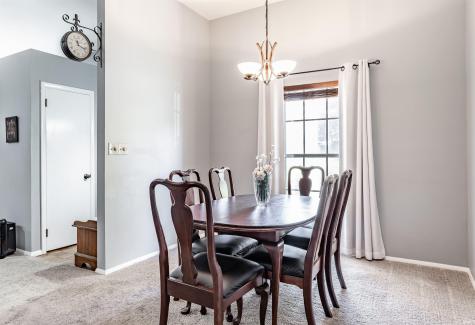 3604 Debbie Lane Evansville IN 47711